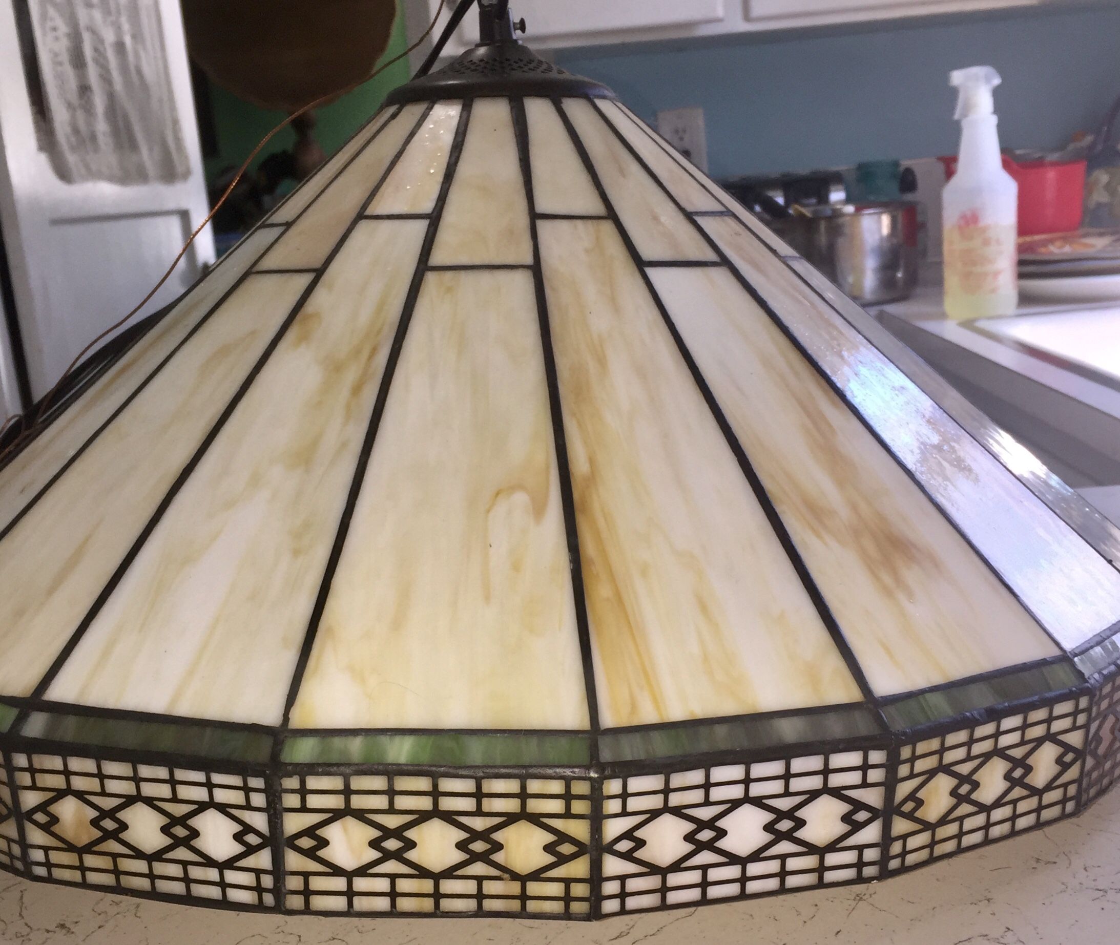Stained Glass, Tiffany Style Pendant Light