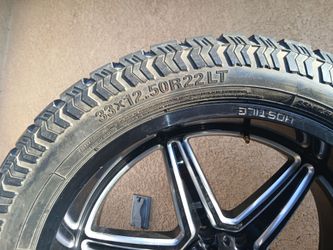 Tire 22 6 lugs