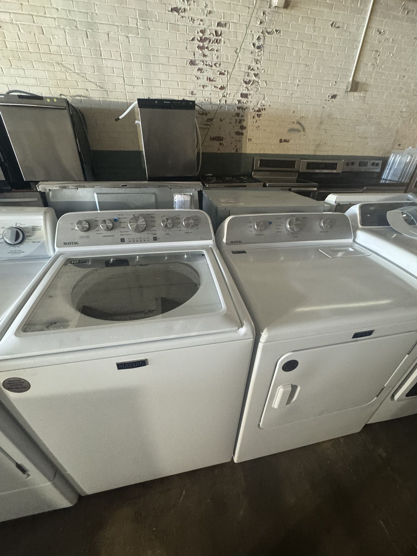 Maytag Washer & Dryer Set