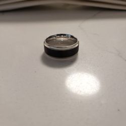 14K White Gold with Carbon Fiber Inlay Wedding Ring