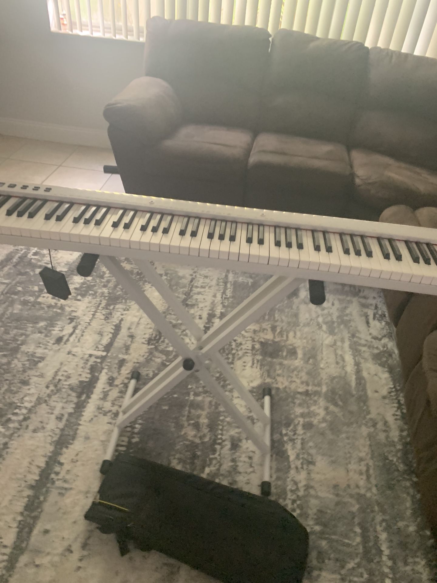 88 Keyboard Piano 