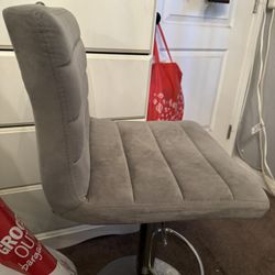 Vanity Chair