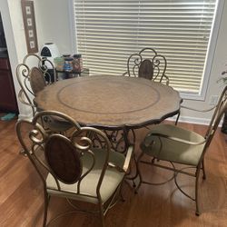 Dining Room Table With Chairs