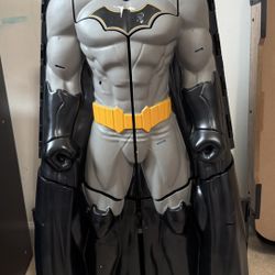 DC Comics Batman Bat-Tech Batcave Giant Transforming Playset