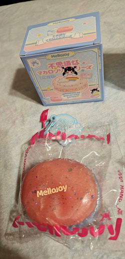 3 mellojoy squishy macaroons