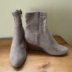 Ankle Boots - Women’s