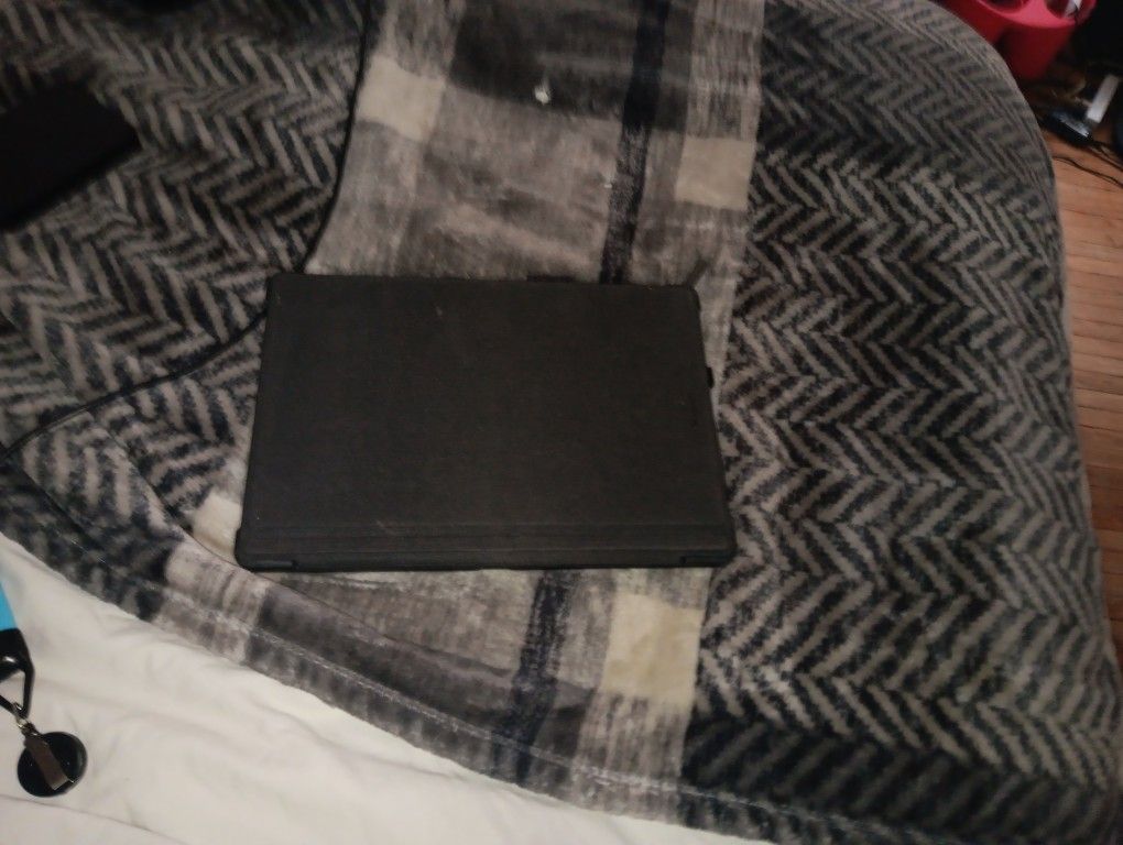 Microsoft surface 7 pro with keyboard