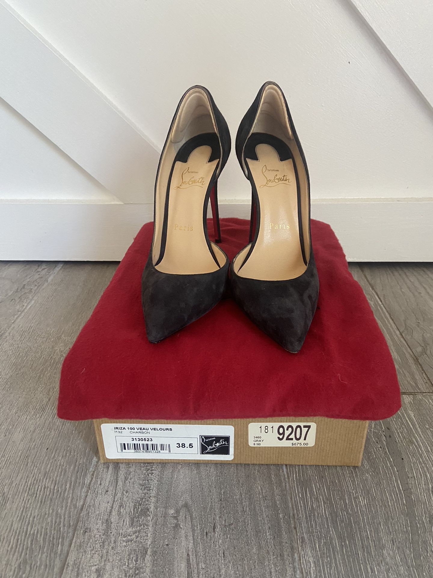 Christian Louboutin Iriza Suede 8.5
