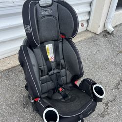 Graco 4Ever DLX Adjustable Kid’s Car Seat! For 5-100lbs! Has rear facing option 