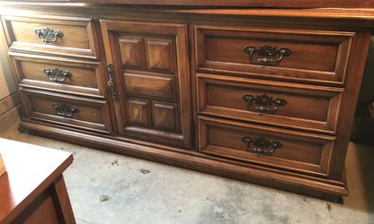 Beautiful dresser with mirror