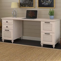 Home Office Desk - 5 Drawers - Perfect Condition