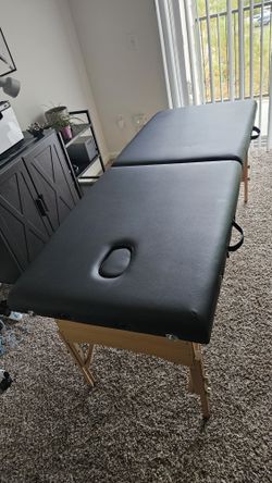 XL Massage Table W/carrier Case