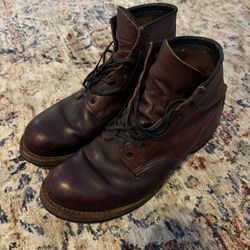 Red Wing Boots - 8.5 Heritage Beckman