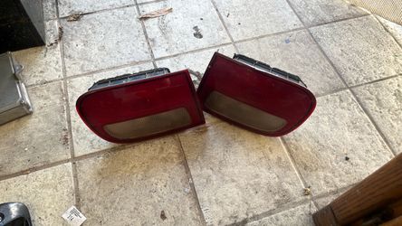 92’-95’ Honda tail lights
