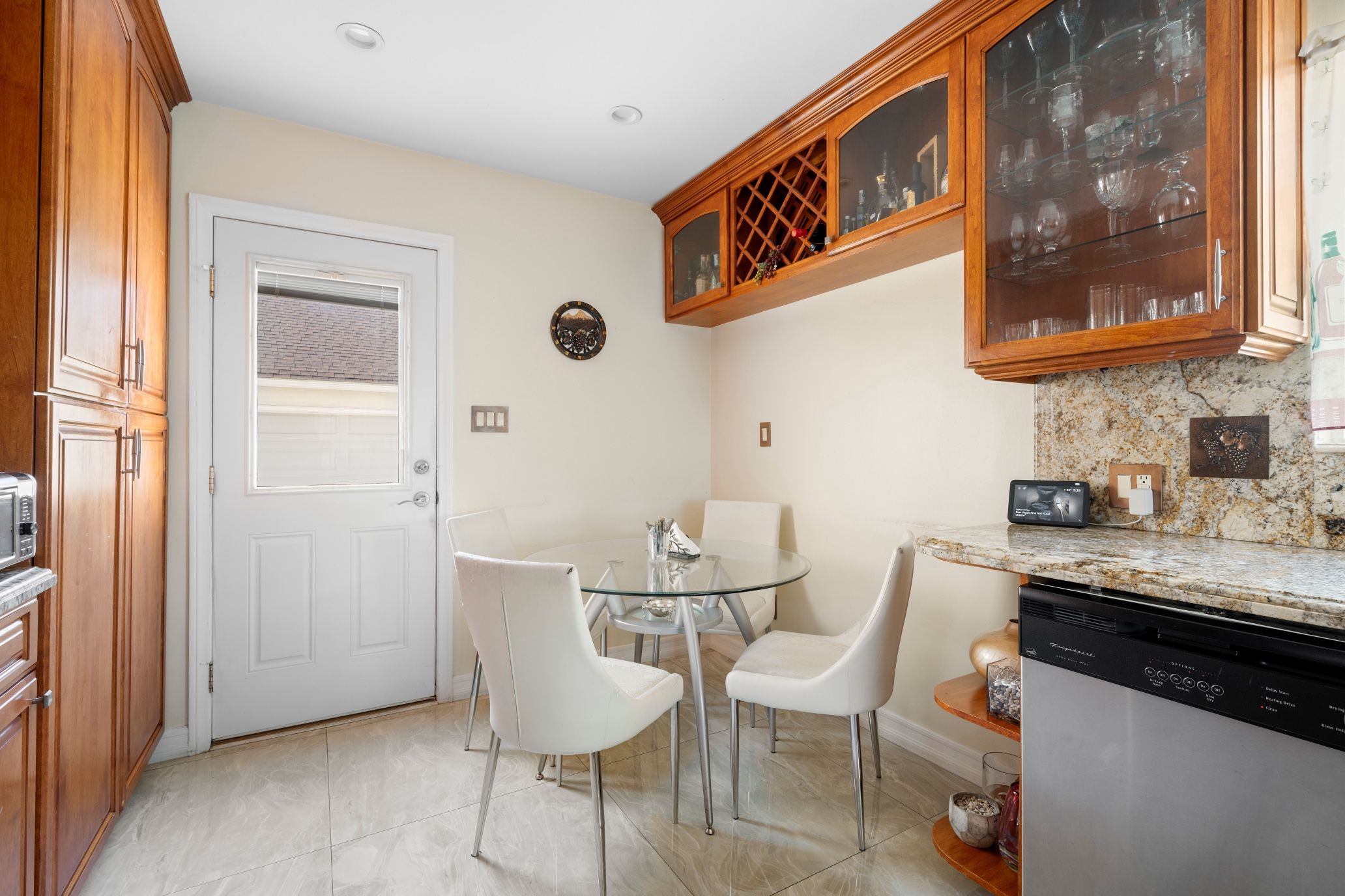 Versatile Breakfast Table
