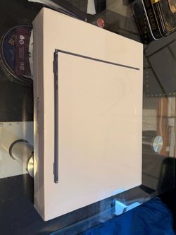MacBook Air 13.6 Inch