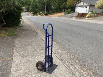 Handy Lightweight Handtruck Hand Truck Dolly 800 pound weight limit in Great Condition