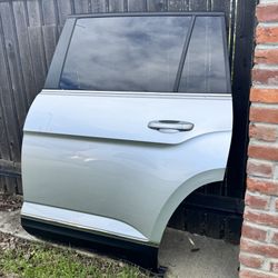 2018-2024 2021 VW Atlas Rear Driver door silver