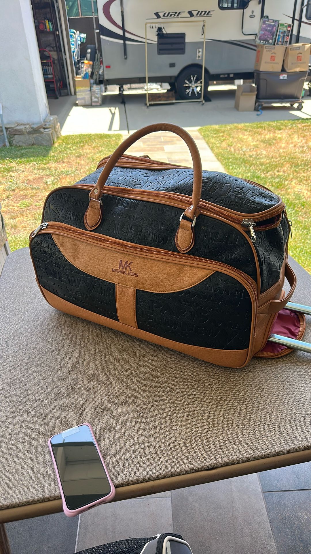 Free Travel Carry-on Pull Bag Michael Kors