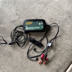 Battery Tender 3A Battery Charger And Maintainer