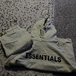 Essentials Joggin Suit
