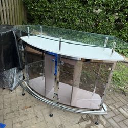 Glass Bar