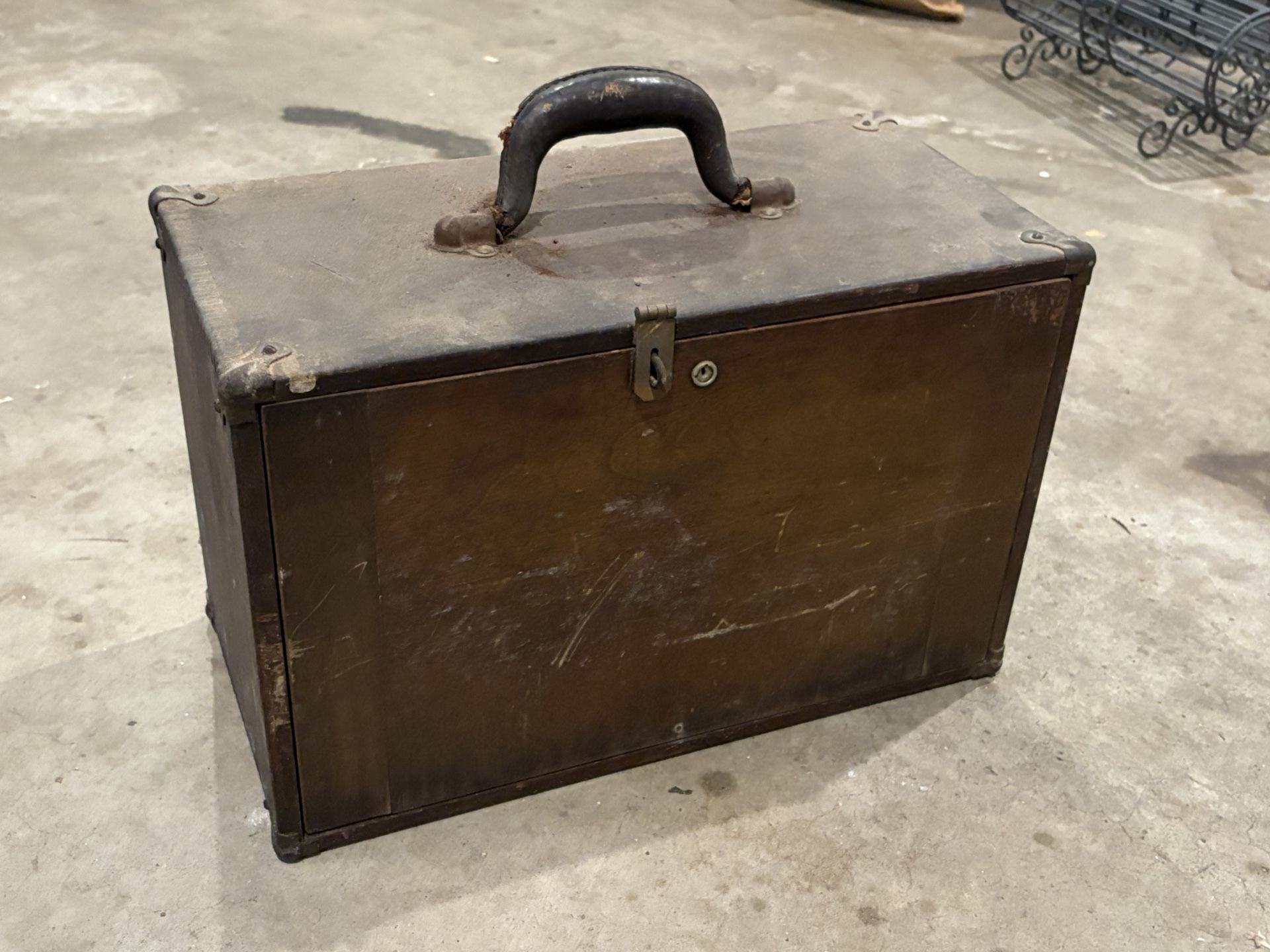 Vintage Wood Machinist Toolbox Felt Lined Drawers