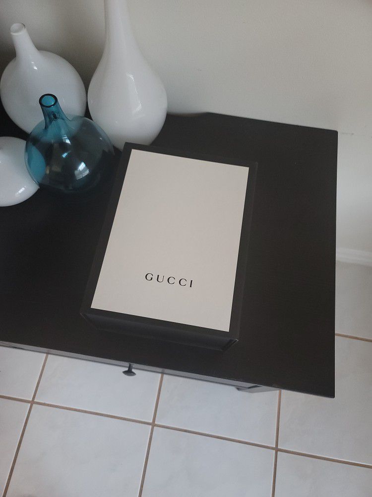 GUCCI EMPTY BOX for Sale in Fort Lauderdale, FL - OfferUp