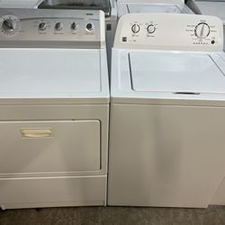 Kenmore Washer And Kenmore Eléctric Dryer 