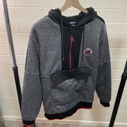 New Medium Sweatshirt 