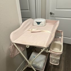 diaper changing table + Warmer +pillow 