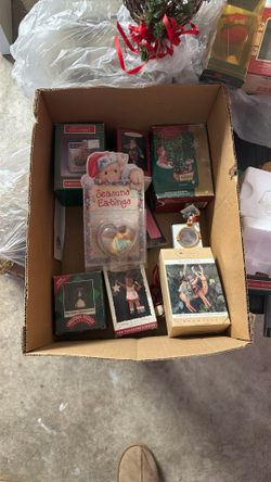 Vintage Lot Of Ornaments
