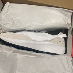Nike Waffle Debut