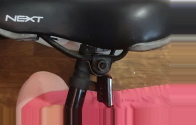 Next Bike Seat with Seatpost