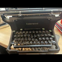 Antique Underwood Typewriter Early 1900s 