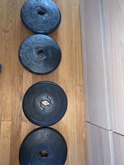 4 14.3 pound plates