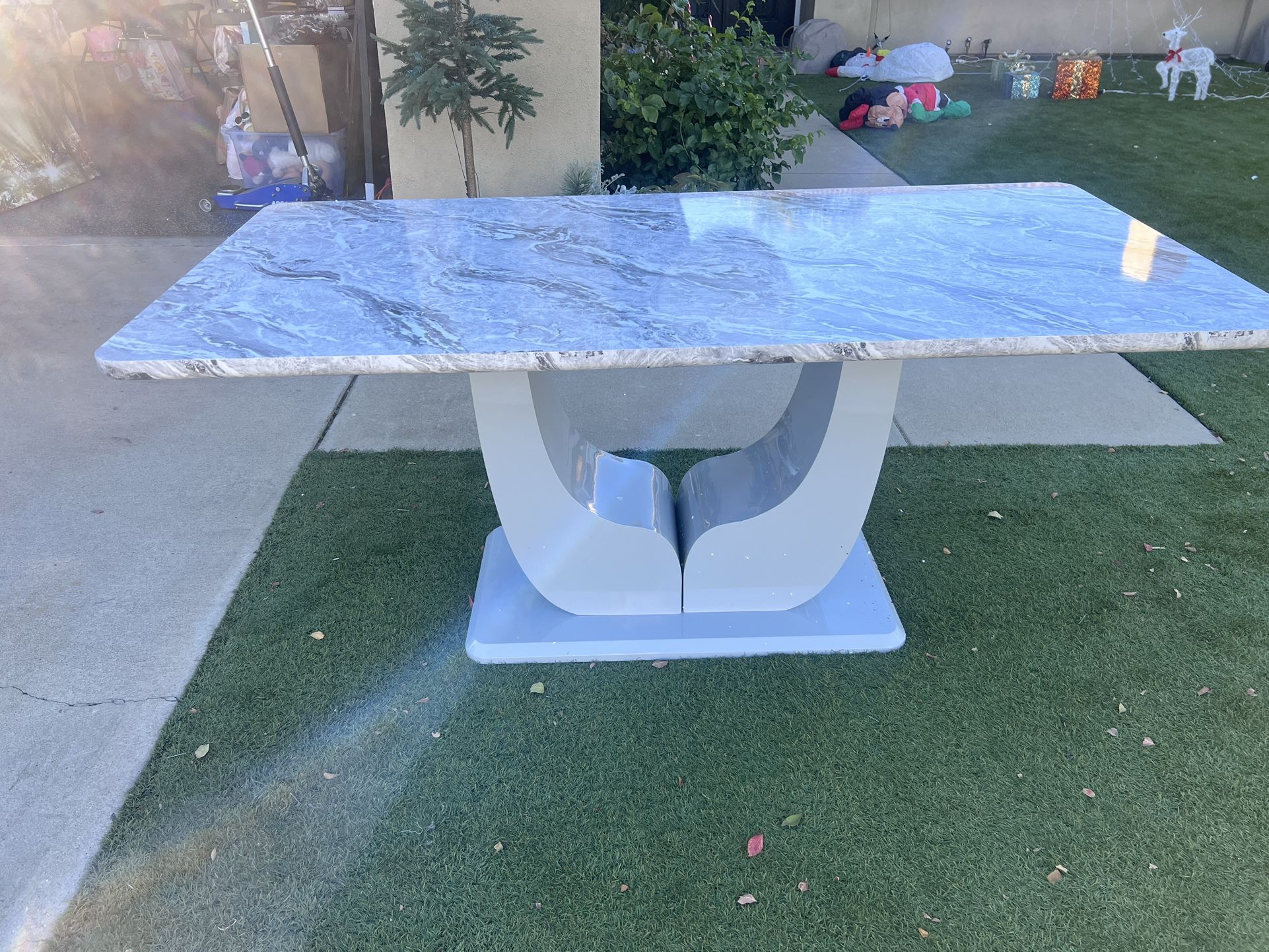 Faux Marble Dining Table 
