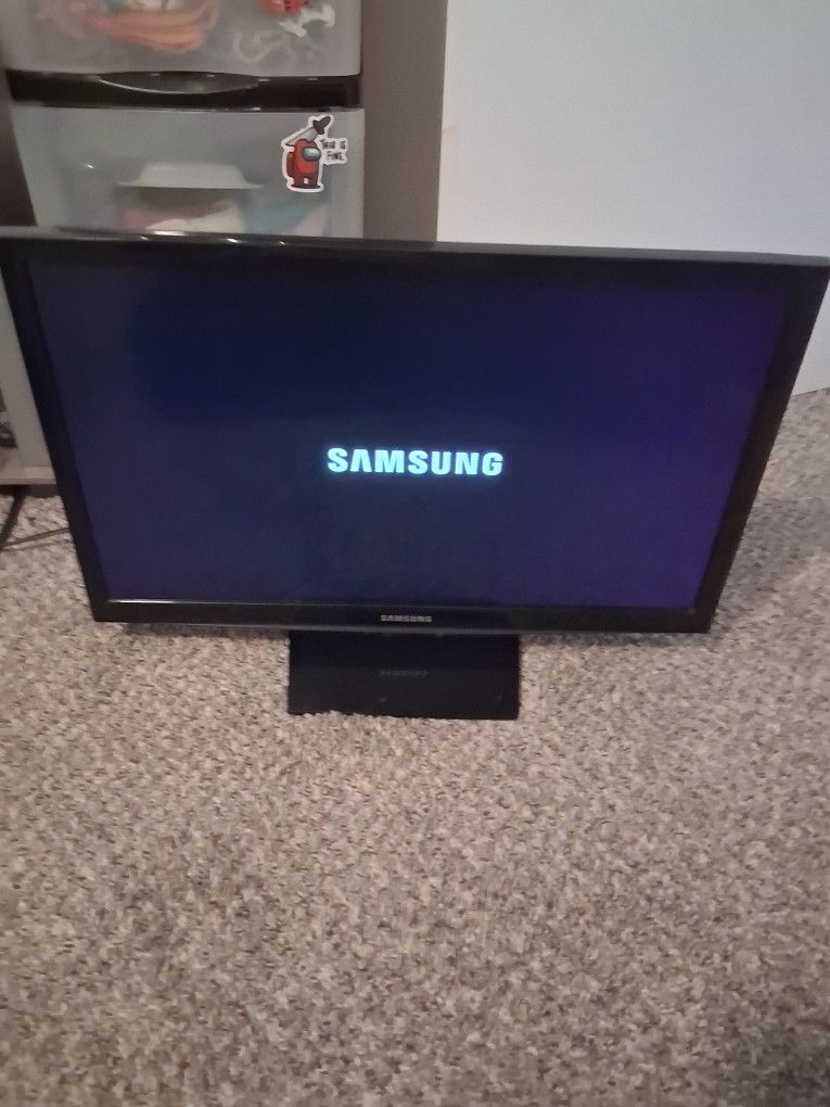 Samsung 24 Inch TV