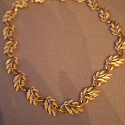 Napier 1960s Vintage Designer Necklace
