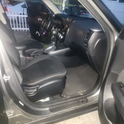 2014 Kia Soul  5.500 OBO 