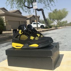 THUNDER 4’s