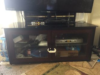 Full size TV stand swivel one