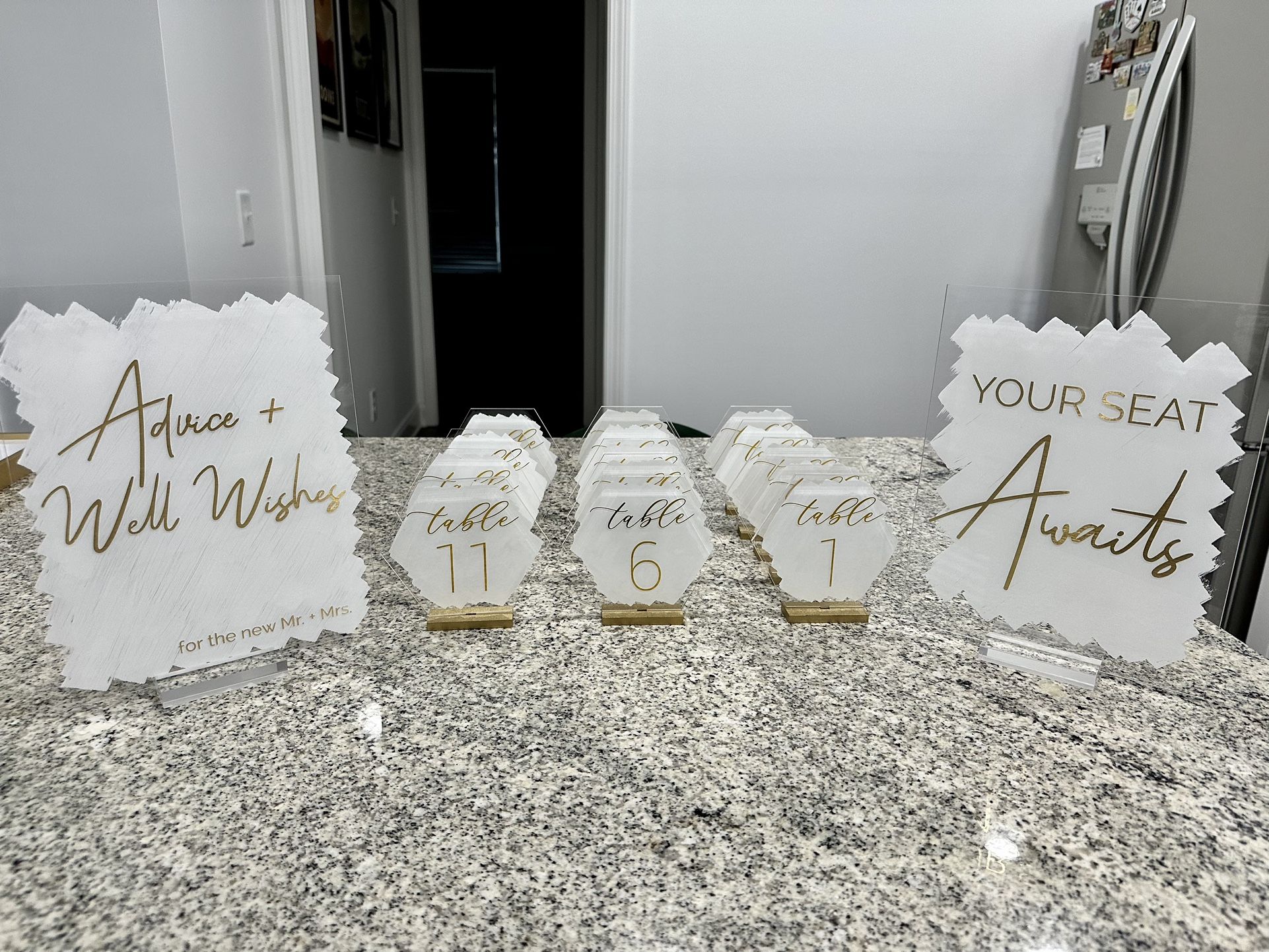 ACRYLIC WEDDING SIGN BUNDLE - WITH STANDS