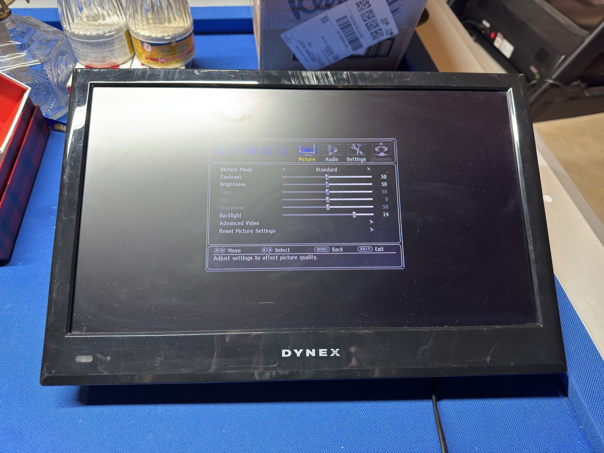 18 Inch TV