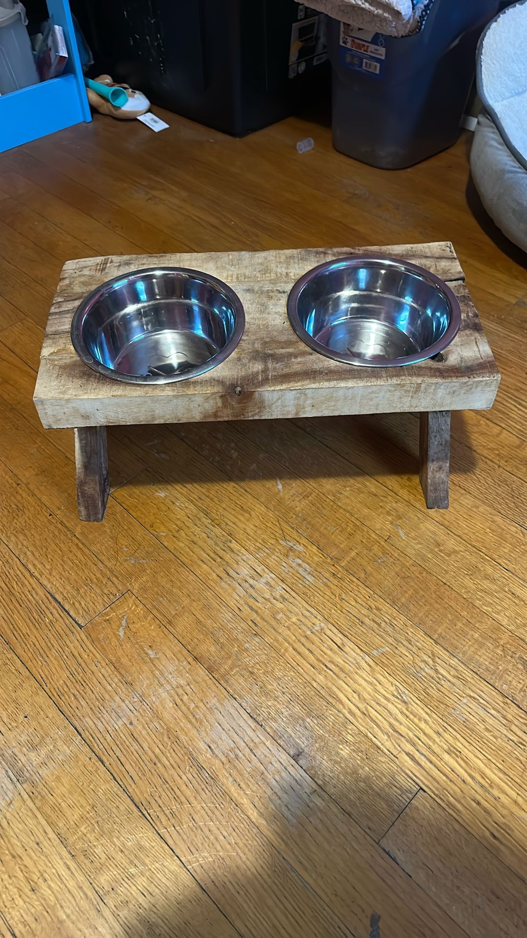 Pet Feeder