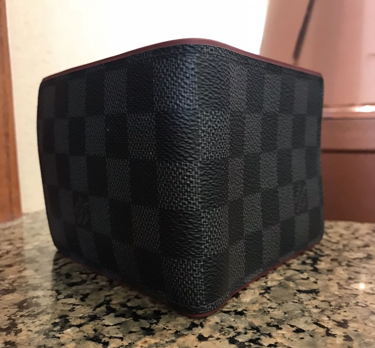 Louis Vuitton Wallet for Sale in North Riverside, IL - OfferUp