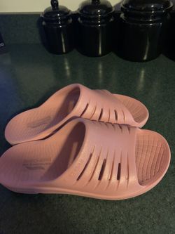 Sketchers Go Recover