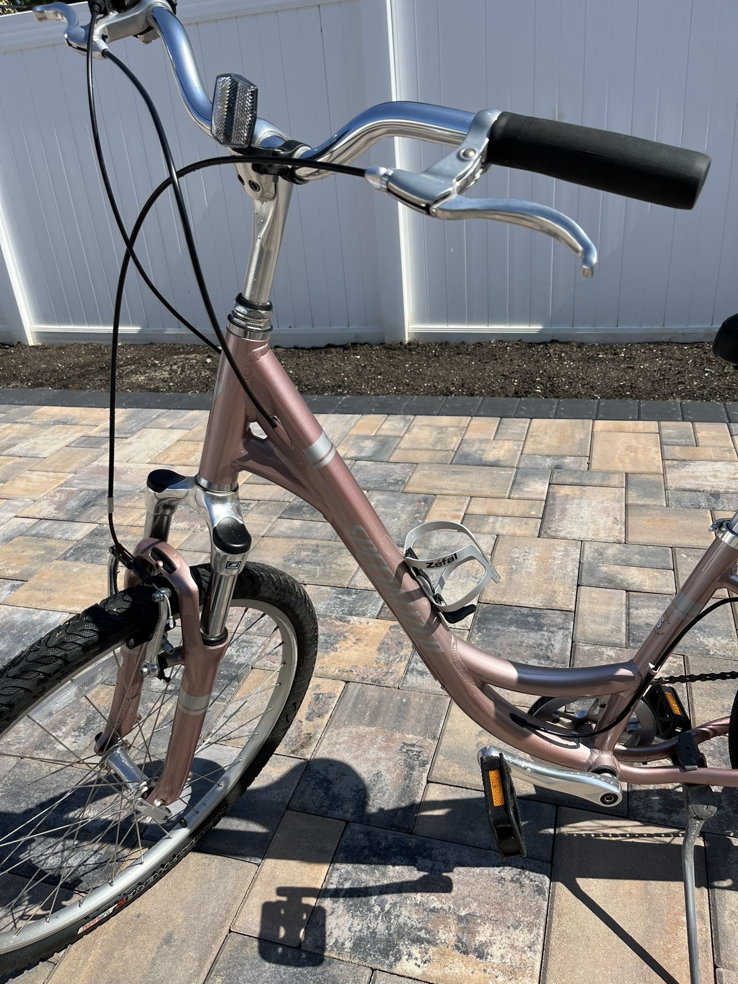 Specialized Low Entry Cruiser Bike