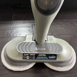 Shark S7000 Steam & Scrub All-in-One Scrubbing and Sanitizing Hard Floor Steam Mop