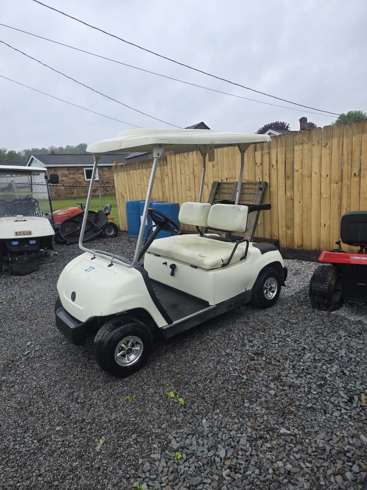Gas Yamaha Golf Cart